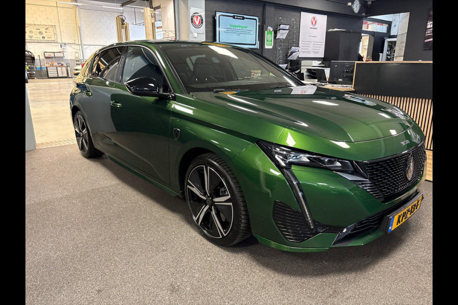 Peugeot 308 1.6 Plug-in Hybrid 180 GT / 360 camera / navigatie / half leder / led /