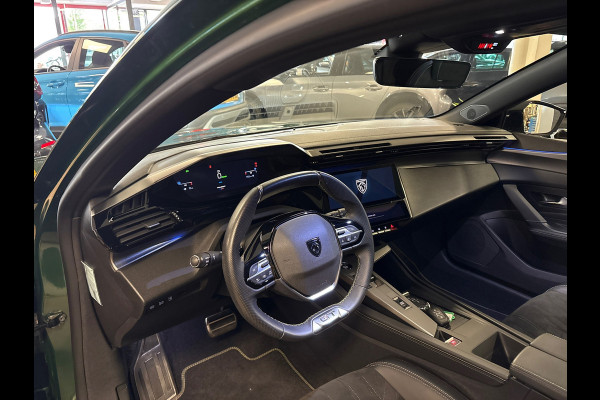 Peugeot 308 1.6 Plug-in Hybrid 180 GT / 360 camera / navigatie / half leder / led /