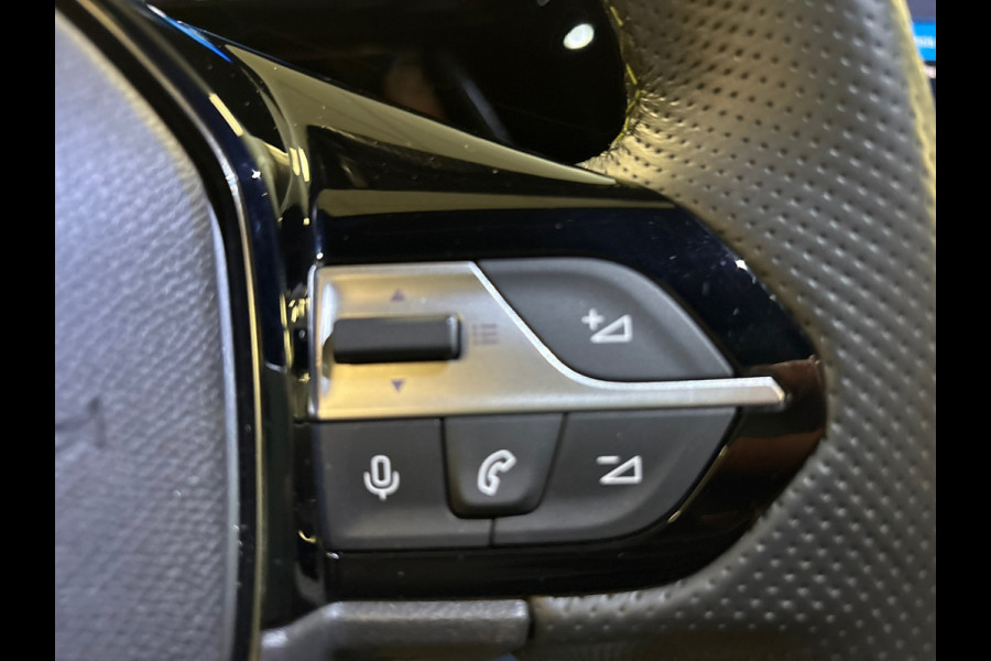 Peugeot 308 1.6 Plug-in Hybrid 180 GT / 360 camera / navigatie / half leder / led /