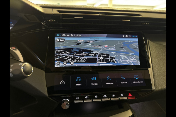 Peugeot 308 1.6 Plug-in Hybrid 180 GT / 360 camera / navigatie / half leder / led /