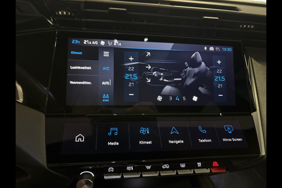Peugeot 308 1.6 Plug-in Hybrid 180 GT / 360 camera / navigatie / half leder / led /