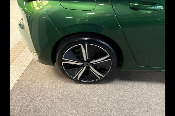 Peugeot 308 1.6 Plug-in Hybrid 180 GT / 360 camera / navigatie / half leder / led /