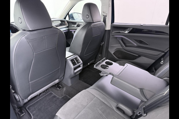 Volkswagen Tayron 1.5 eHybrid Elegance STOEL- & STUURWIELVERWARMING | IQ LED | ELEK. TREKHAAK | 360° CAMERA | BLIND SPOT | ADAPTIVE CRUISE CONTROL | FABRIEKSGARANTIE | ALL IN RPIJS |