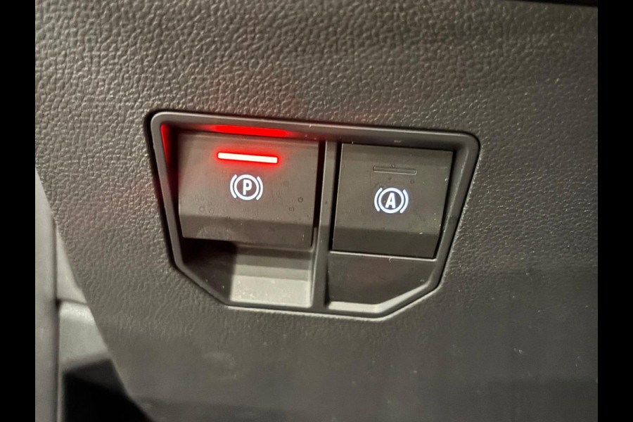 Renault Mégane E-Tech EV60 Techno Navigatie Apple Carplay Android Auto 360 camera Parkeerhulp Adaptive Cruise Control Stoel- en stuurverwarming Dodehoekassistent Full Led Climate Control