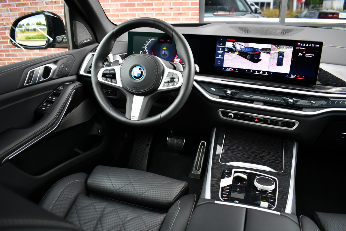 BMW X5 xDrive50e M-Sport Pro Pano ACC Comf-stoel 4WS 22inch H/K 360 HUD