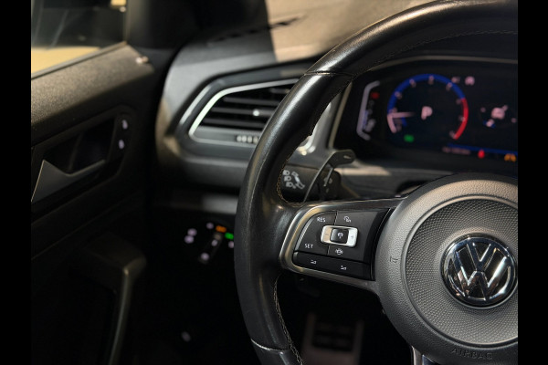 Volkswagen T-Roc 2.0 TSI 4Motion Sport R-Line |Pano|Beats|Keyless|Navi