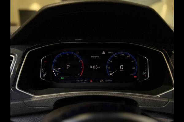 Volkswagen T-Roc 2.0 TSI 4Motion Sport R-Line |Pano|Beats|Keyless|Navi