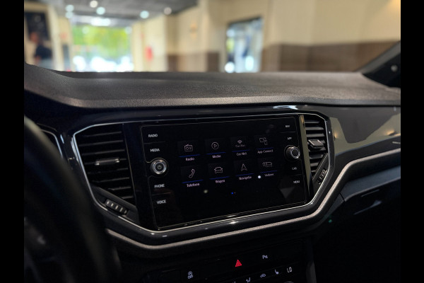 Volkswagen T-Roc 2.0 TSI 4Motion Sport R-Line |Pano|Beats|Keyless|Navi