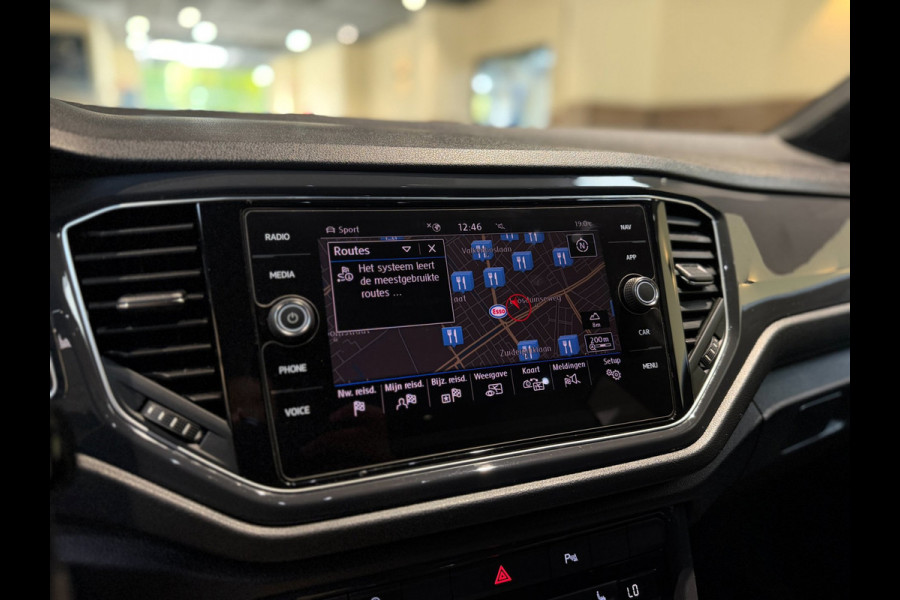 Volkswagen T-Roc 2.0 TSI 4Motion Sport R-Line |Pano|Beats|Keyless|Navi