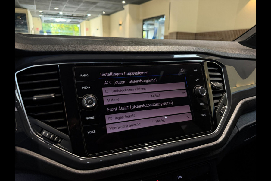 Volkswagen T-Roc 2.0 TSI 4Motion Sport R-Line |Pano|Beats|Keyless|Navi