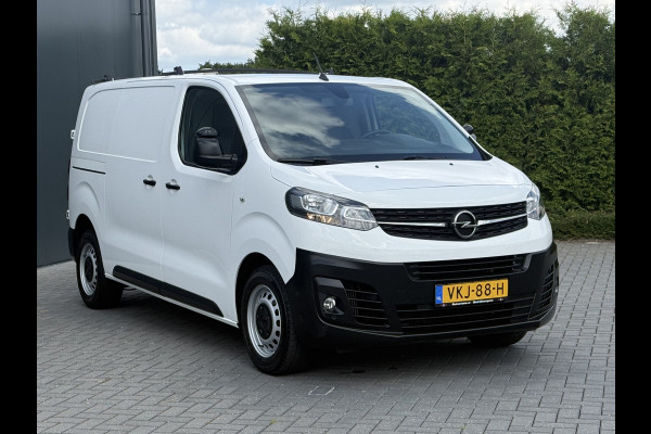 Opel Vivaro 2.0 CDTI 123 PK / L2H1 / 1e EIG. / TREKHAAK / CAMERA / CARPLAY / NAVI / CRUISE / AIRCO