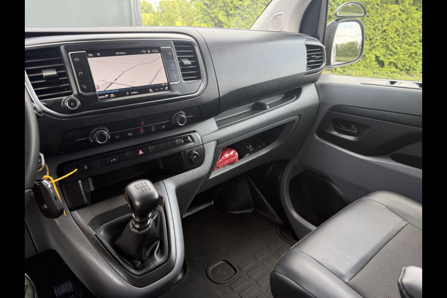 Opel Vivaro 2.0 CDTI 123 PK / L2H1 / 1e EIG. / TREKHAAK / CAMERA / CARPLAY / NAVI / CRUISE / AIRCO