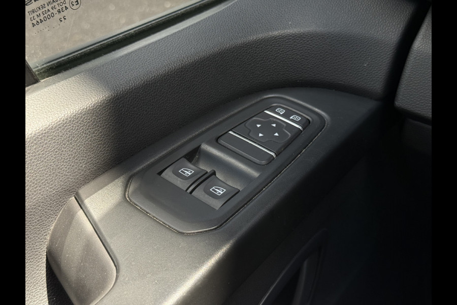 Renault Trafic 2.0 dCi 130 T30 L2H1 Work Edition | NL-auto | 1e Eig | LED | Navi | Carplay | PDC