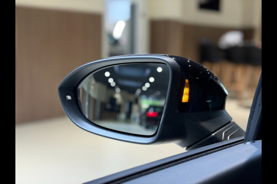 Volkswagen Golf 2.0 TSI GTI |Pano|Matrix|Blindspot|Camera|