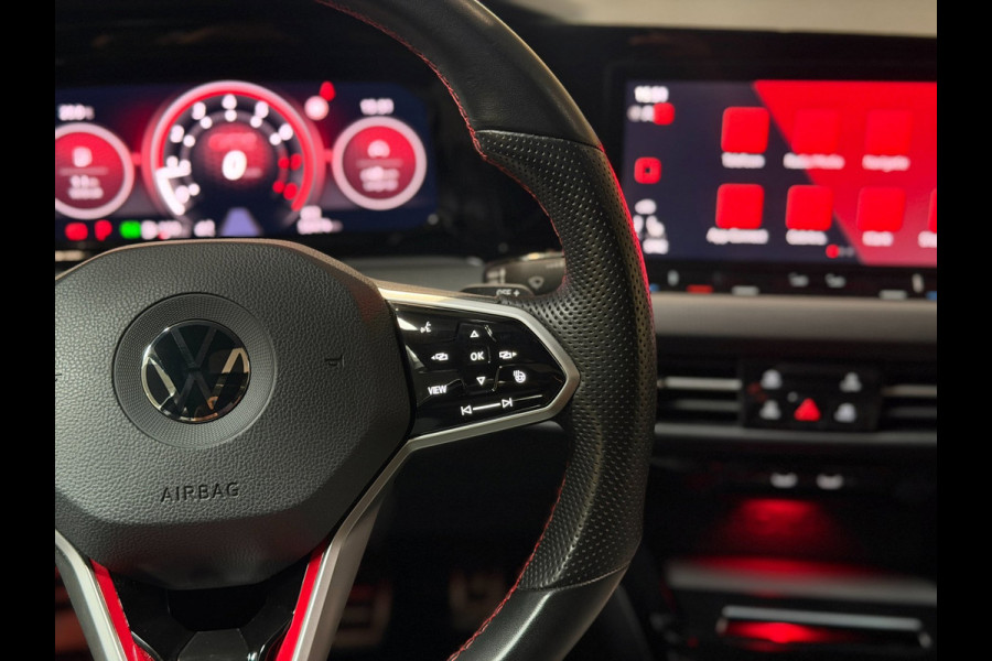 Volkswagen Golf 2.0 TSI GTI |Pano|Matrix|Blindspot|Camera|