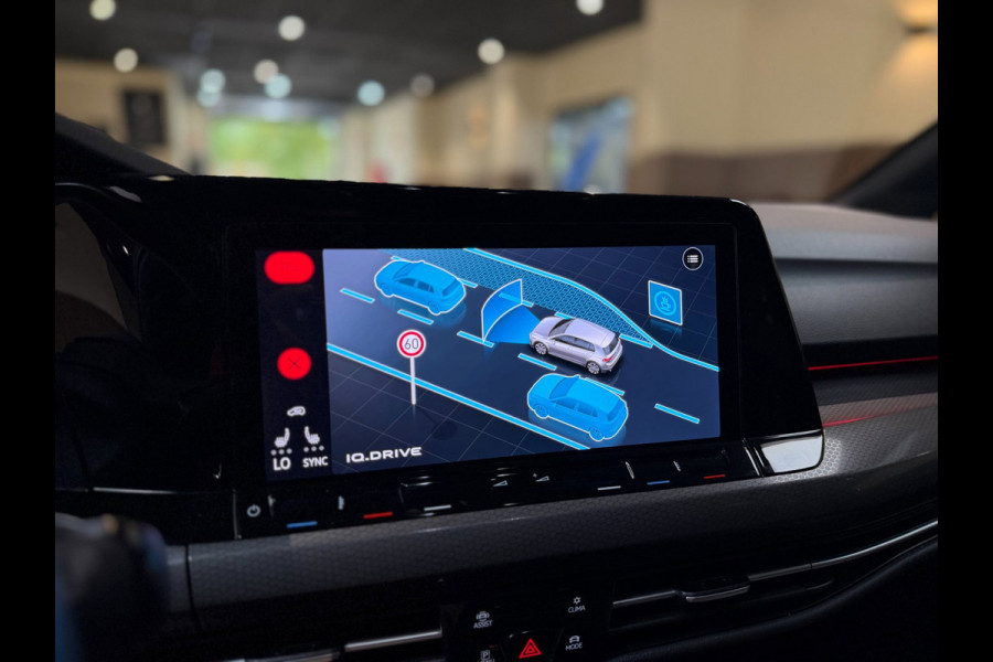 Volkswagen Golf 2.0 TSI GTI |Pano|Matrix|Blindspot|Camera|