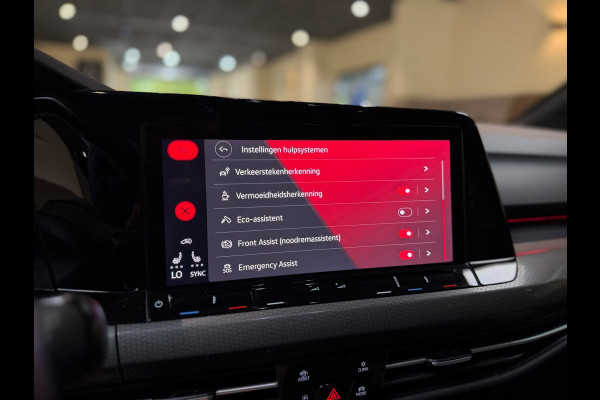 Volkswagen Golf 2.0 TSI GTI |Pano|Matrix|Blindspot|Camera|