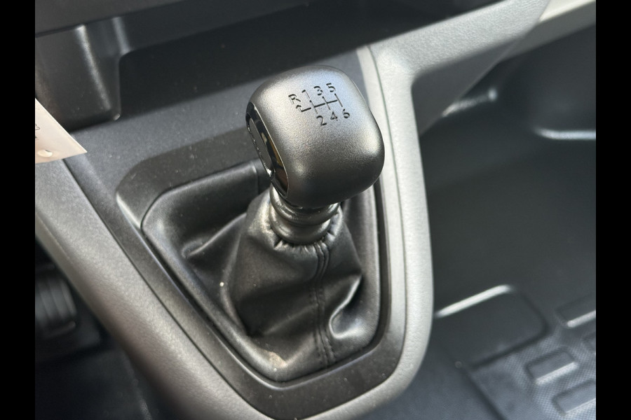 Peugeot Expert 1.5 BlueHDI 100 PK / L2H1 / TREKHAAK / AIRCO / CRUISE / IMPERIAAL / PDC