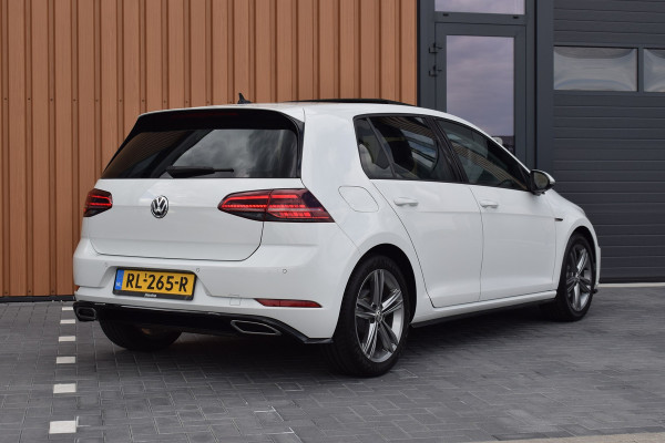 Volkswagen Golf 1.5 TSI 150pk R-line | Pano | Virtual | LED | Dynaudio
