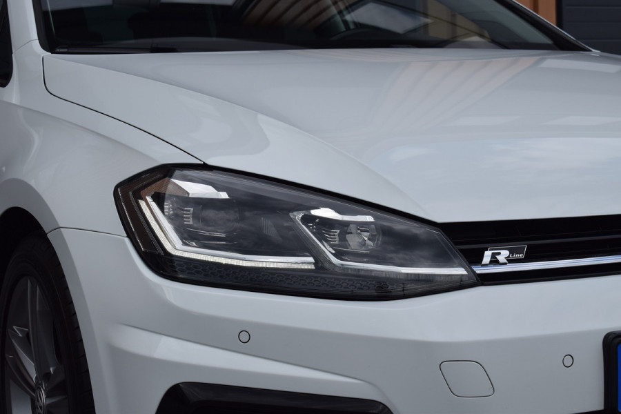 Volkswagen Golf 1.5 TSI 150pk R-line | Pano | Virtual | LED | Dynaudio