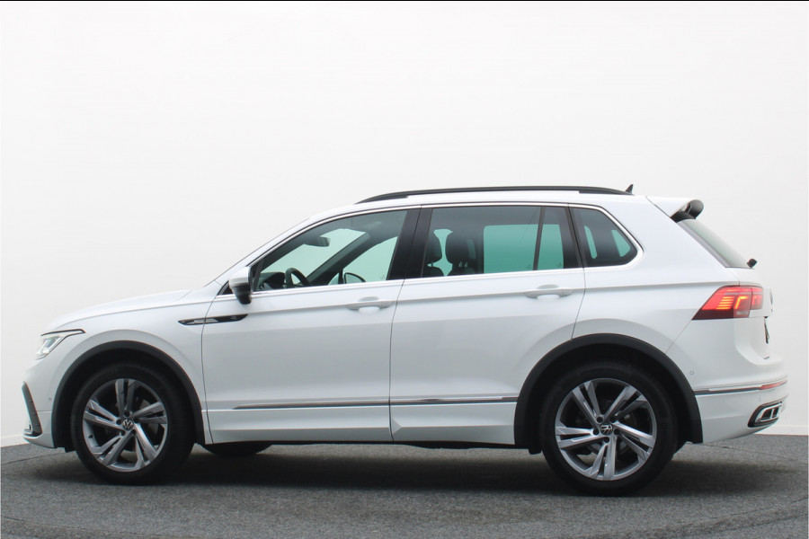Volkswagen Tiguan 1.5 TSI R-Line Business+ Camera, Apple Carplay, Keyless, IQ Light, ACC, 19"