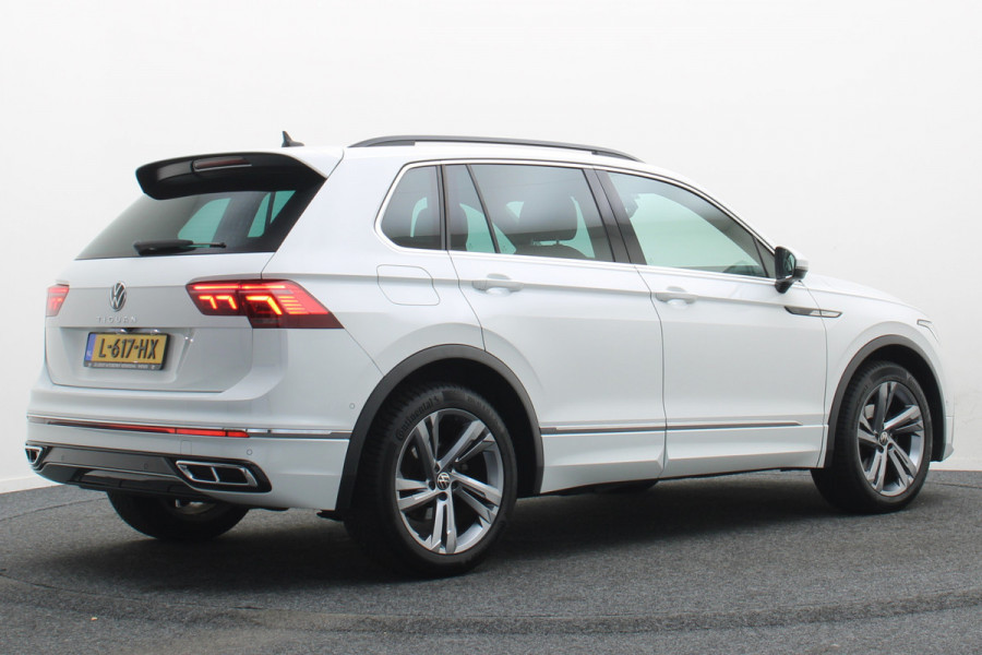 Volkswagen Tiguan 1.5 TSI R-Line Business+ Camera, Apple Carplay, Keyless, IQ Light, ACC, 19"