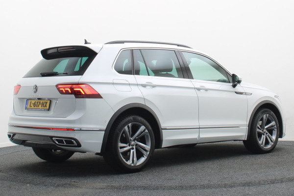 Volkswagen Tiguan 1.5 TSI R-Line Business+ Camera, Apple Carplay, Keyless, IQ Light, ACC, 19"