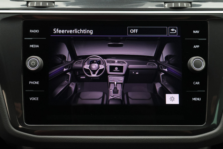 Volkswagen Tiguan 1.5 TSI R-Line Business+ Camera, Apple Carplay, Keyless, IQ Light, ACC, 19"