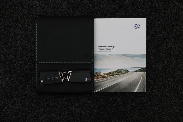 Volkswagen Tiguan 1.5 TSI R-Line Business+ Camera, Apple Carplay, Keyless, IQ Light, ACC, 19"