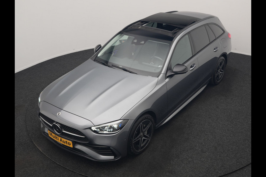 Mercedes-Benz C-Klasse Estate 300 e AMG Line PHEV 313pk Dealer O.H | Trekhaak Af Fabriek | Panodak | Alcatara Sportstoelen Memory & Verwarmd | 360 Camera | Adaptive Cruise | Digital LED | BLIS | Sfeerverlichting | Apple Carplay | Virtual | Navigatie | DAB | 18"L.M | Plug In Hybrid |