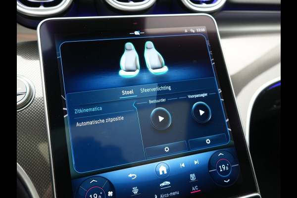 Mercedes-Benz C-Klasse Estate 300 e AMG Line PHEV 313pk Dealer O.H | Trekhaak Af Fabriek | Panodak | Alcatara Sportstoelen Memory & Verwarmd | 360 Camera | Adaptive Cruise | Digital LED | BLIS | Sfeerverlichting | Apple Carplay | Virtual | Navigatie | DAB | 18"L.M | Plug In Hybrid |