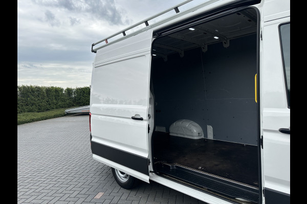 Volkswagen Crafter 2.0 TDI / L3H3 / 1e EIG. / IMPERIAAL + LADDER / TREKHAAK / AIRCO / CRUISE / BIJRIJDERSBANK