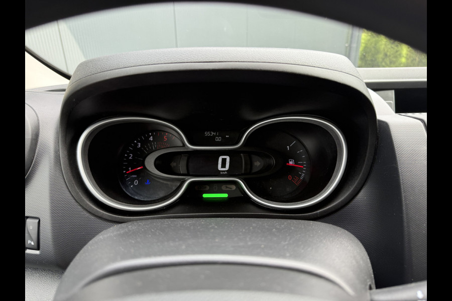 Renault Trafic 2.0 dCi 120 PK / L2H1 / 1e EIG. / AIRCO / CRUISE / PDC / 3-ZITS / LED