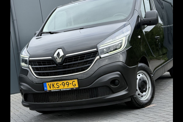 Renault Trafic 2.0 dCi 120 PK / L2H1 / 1e EIG. / AIRCO / CRUISE / PDC / 3-ZITS / LED