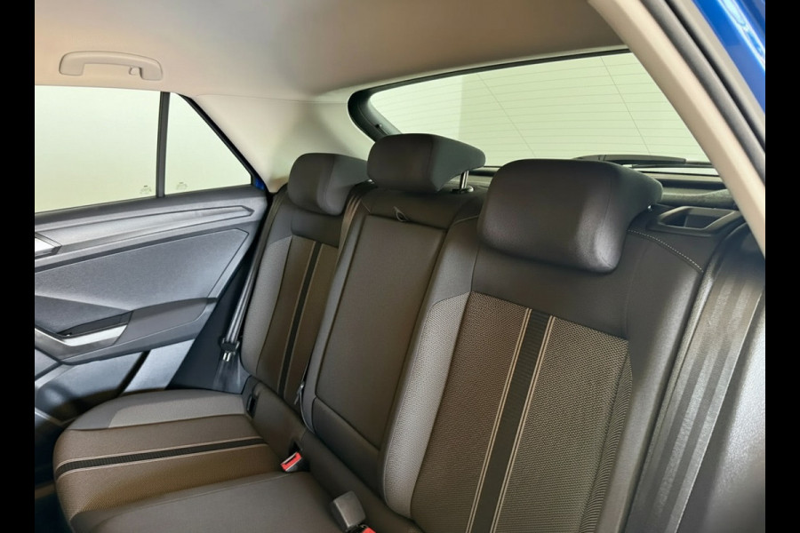 Volkswagen T-Roc 1.0 TSI Style Business | Sensoren | Navigatie