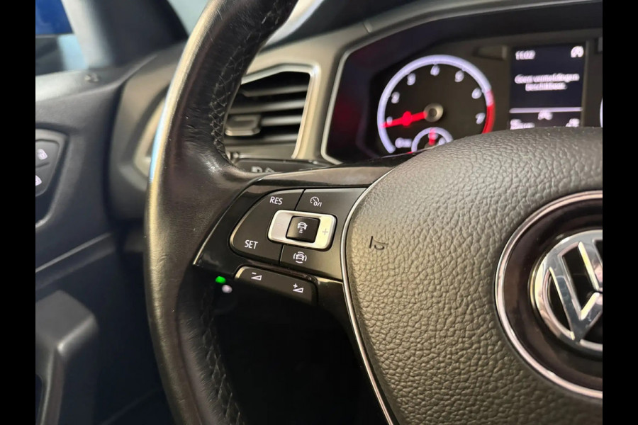 Volkswagen T-Roc 1.0 TSI Style Business | Sensoren | Navigatie