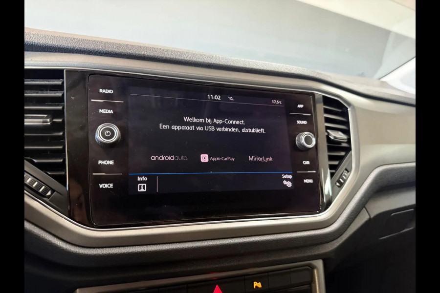 Volkswagen T-Roc 1.0 TSI Style Business | Sensoren | Navigatie
