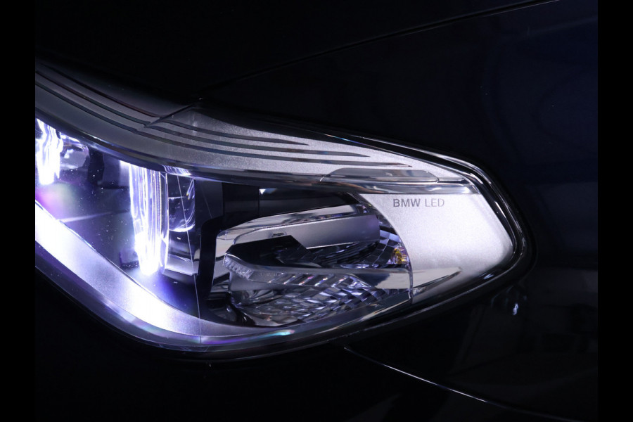 BMW iX3 High Executive 80 kWh [SCHUIFKANTELDAK, APPLE CARPLAY, MEMORY SEATS, STOELVERWARMING, ADAPTIVE CRUISE, ANDROID AUTO, CAMERA, PDC V+A, ELEKTRISCHE ACHTERKLEP, LED, NAVIGATIE, NIEUWSTAAT]