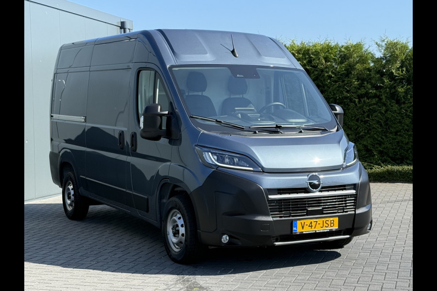 Opel Movano 2.2D 120 PK / L2H2 / ** NIEUW BPM VRIJ ** / TREKHAAK / CAMERA / 3-ZITS / ECC / LED / CRUISE / LANE ASSIST