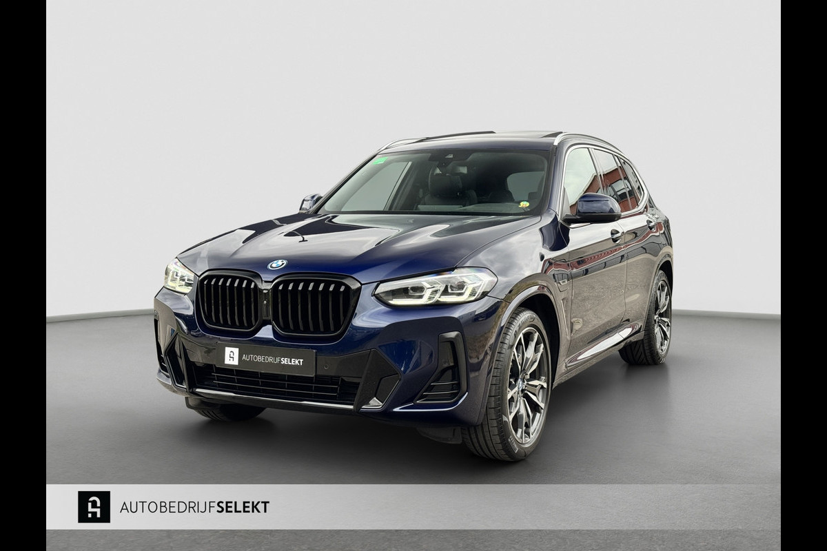 BMW X3 XDrive30e M-Sport | Pano | Trekhaak | Harman Kardon | Elektr. stoelen | Head Up | Keyless | 20 inch | 360