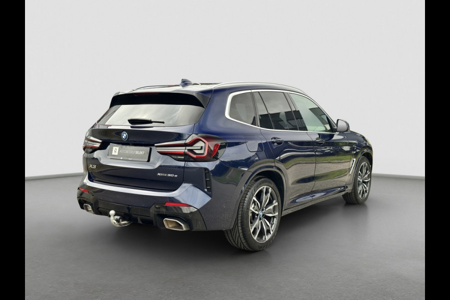 BMW X3 XDrive30e M-Sport | Pano | Trekhaak | Harman Kardon | Elektr. stoelen | Head Up | Keyless | 20 inch | 360