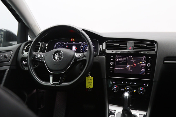 Volkswagen Golf Variant 1.0 TSI 110 PK Automaat Highline, Leder, Carplay, Climate Control, Adap. Cruise Control, Camera