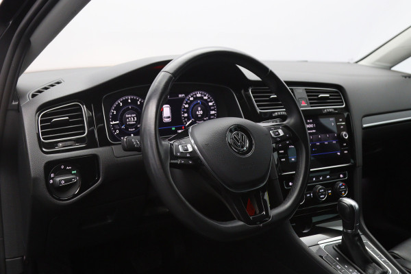 Volkswagen Golf Variant 1.0 TSI 110 PK Automaat Highline, Leder, Carplay, Climate Control, Adap. Cruise Control, Camera