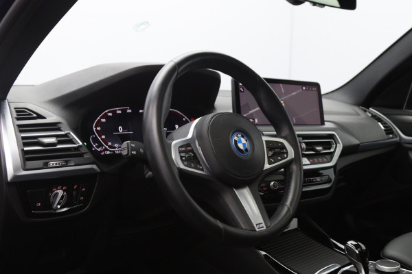 BMW X3 xDrive30e M-Sport High Executive 293 PK PHEV, *FACE-LIFT* Leder, Panoramadak, Memory, 360 Camera