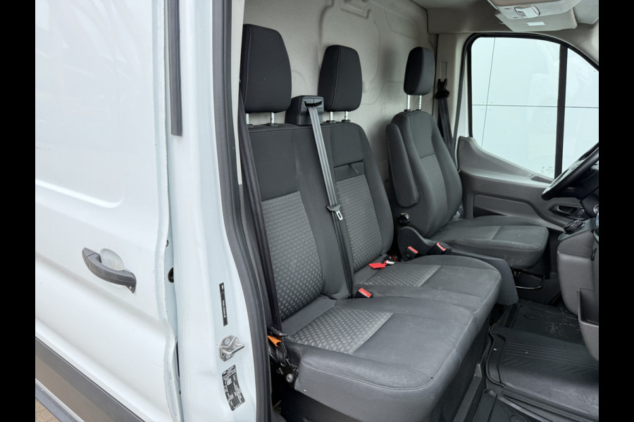 Ford E-Transit 68kWh 184PK L4H3 316km WLTP 95,6% (SOH) BEV Snelladen Carplay Climate control Laadkabel 360° camera Parkeersensoren v+a Stoelverwarming
