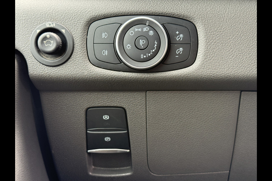 Ford E-Transit 68kWh 184PK L4H3 316km WLTP 95,6% (SOH) BEV Snelladen Carplay Climate control Laadkabel 360° camera Parkeersensoren v+a Stoelverwarming
