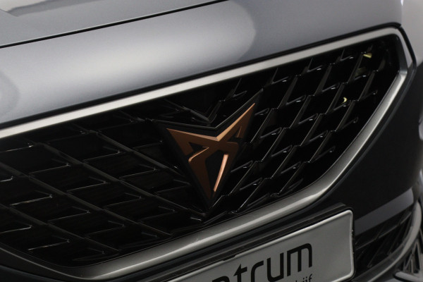 CUPRA Formentor 1.4 e-Hybrid VZ Performance, Panoramadak, Camera, Carplay, Adap. Cruise Control