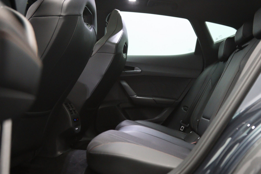 CUPRA Formentor 1.4 e-Hybrid VZ Performance, Panoramadak, Camera, Carplay, Adap. Cruise Control
