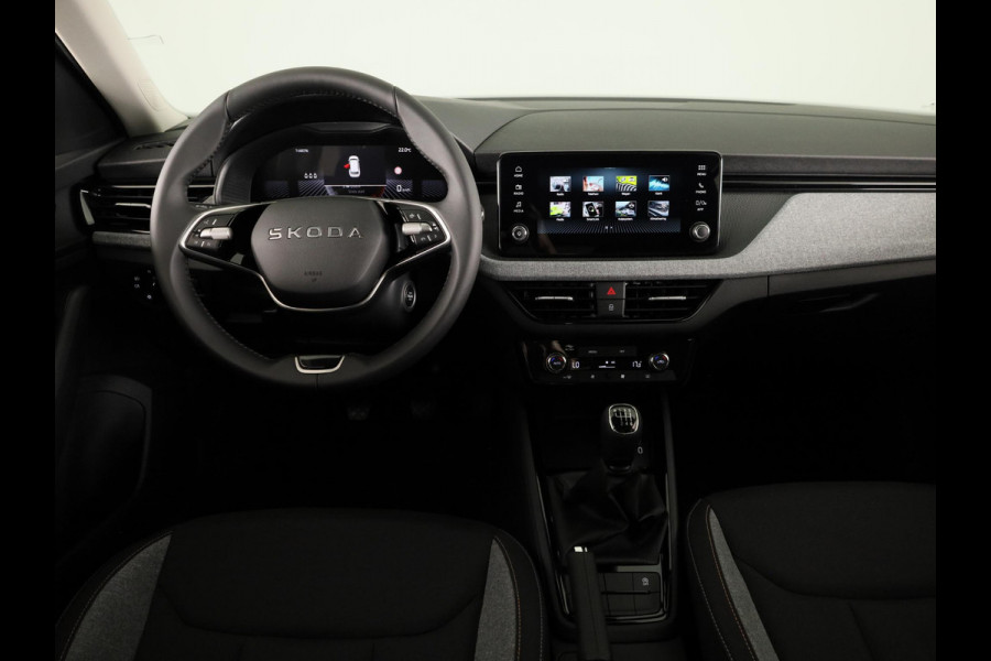 Škoda Kamiq Selection 1.0 TSI 115 pk 6 versn. Hand | Smokey Diamond | CarPlay | Cruise Control