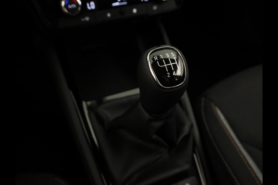 Škoda Kamiq Selection 1.0 TSI 115 pk 6 versn. Hand | Smokey Diamond | CarPlay | Cruise Control